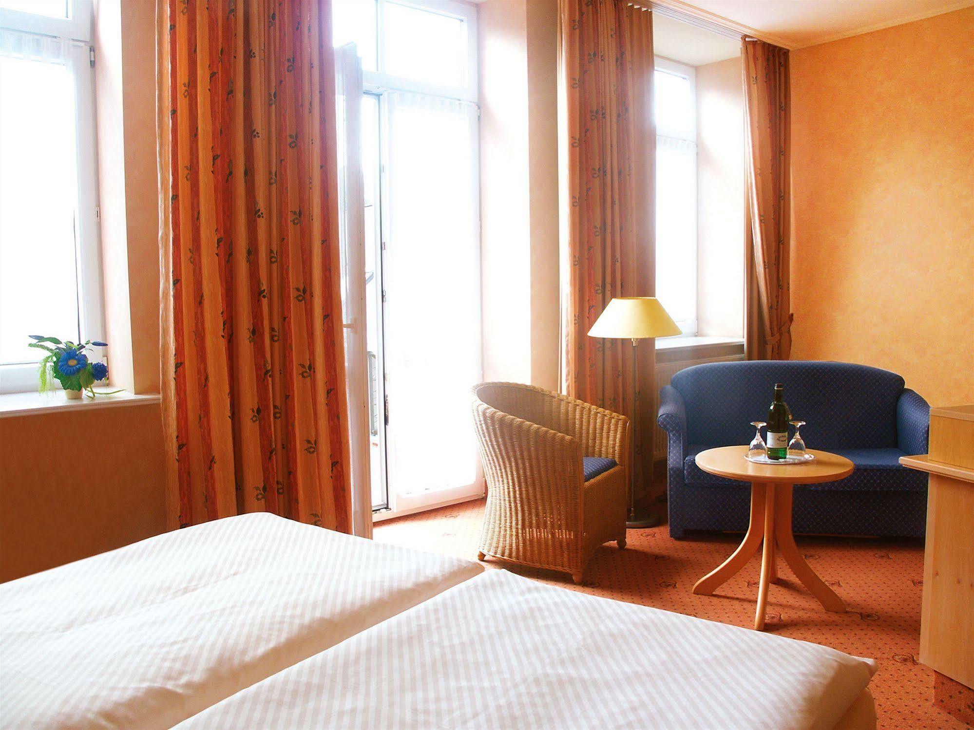Be Bio Hotel Be Active - Naehe Historischer Hafen Tönning Dış mekan fotoğraf
